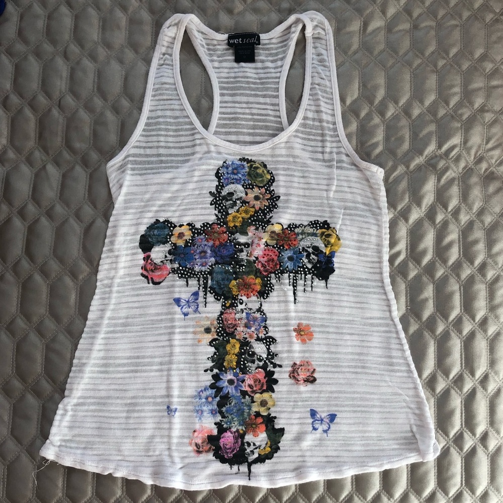 *SOLD* White floral skull cross tank